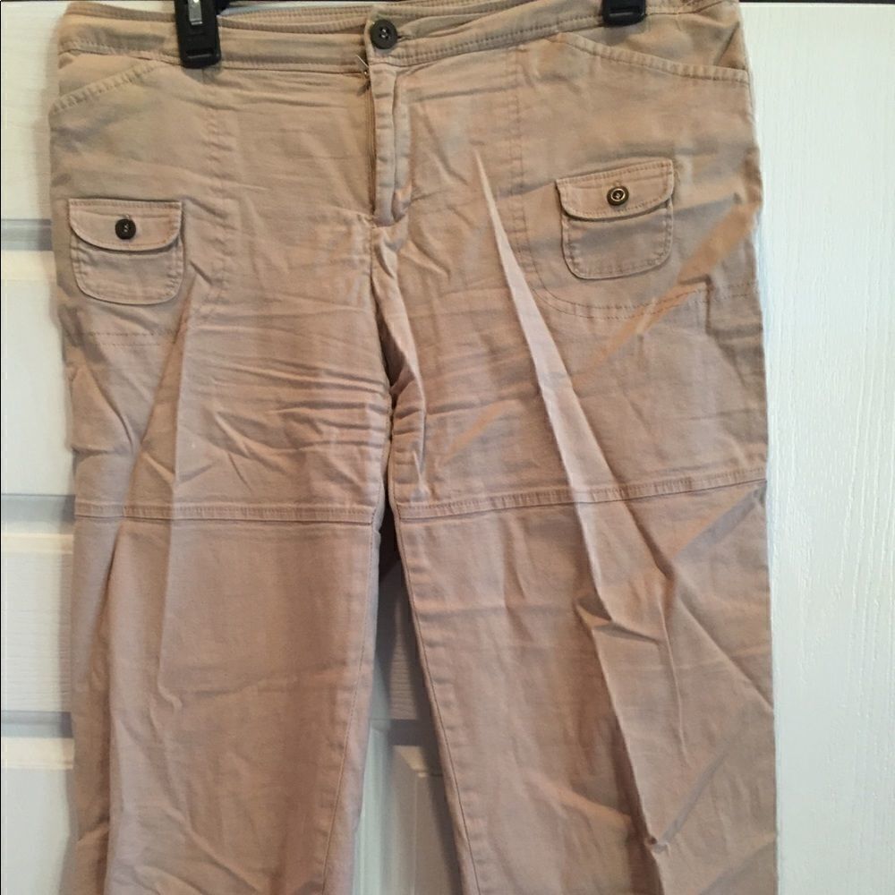 AB studio capris size 10